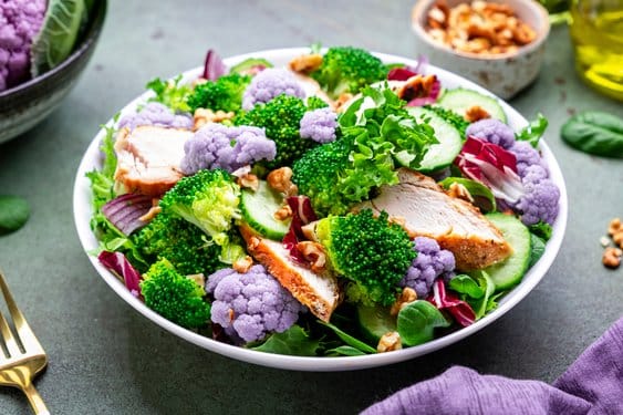 Chicken Salad Chick broccoli salad recipe – a crunchy and flavorful side dish with fresh broccoli, cheese, and bacon.